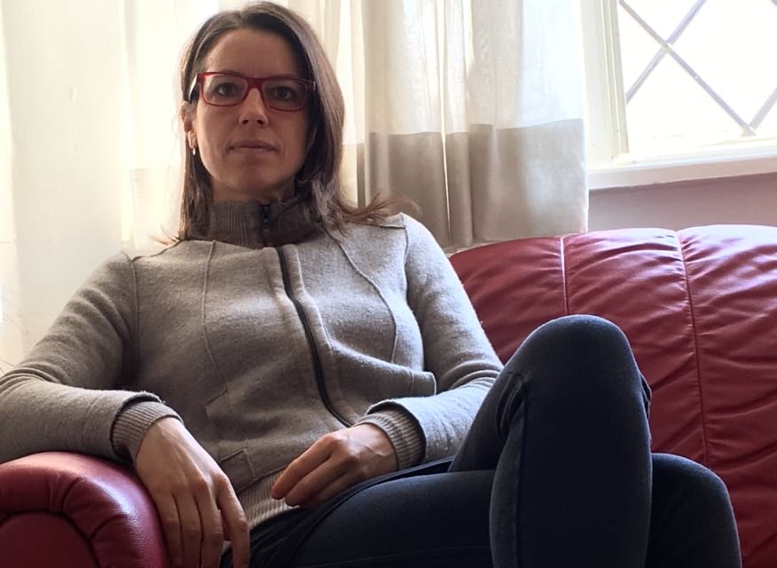 Mag. Alexandra Tobar in ihrer Praxis